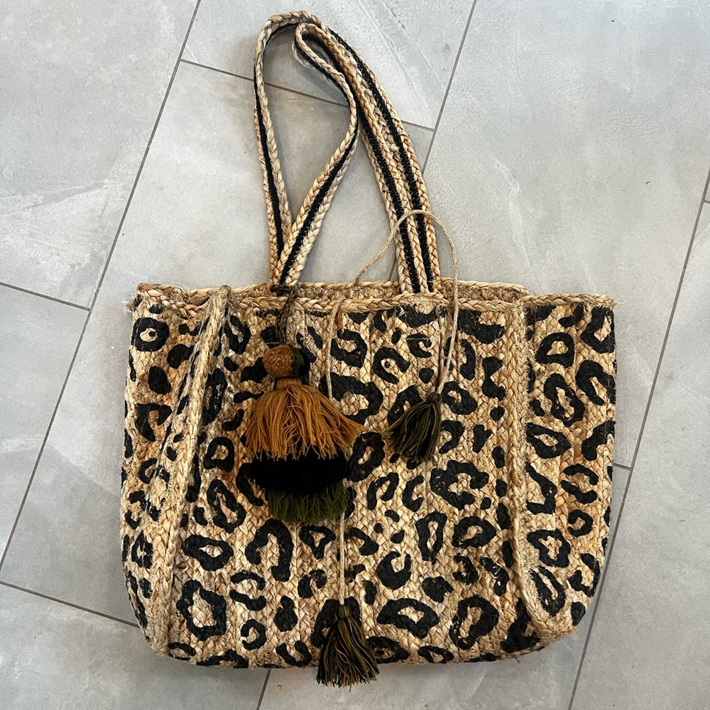 Black and Tan Leopard Print Tote Bag with Rope Handles
